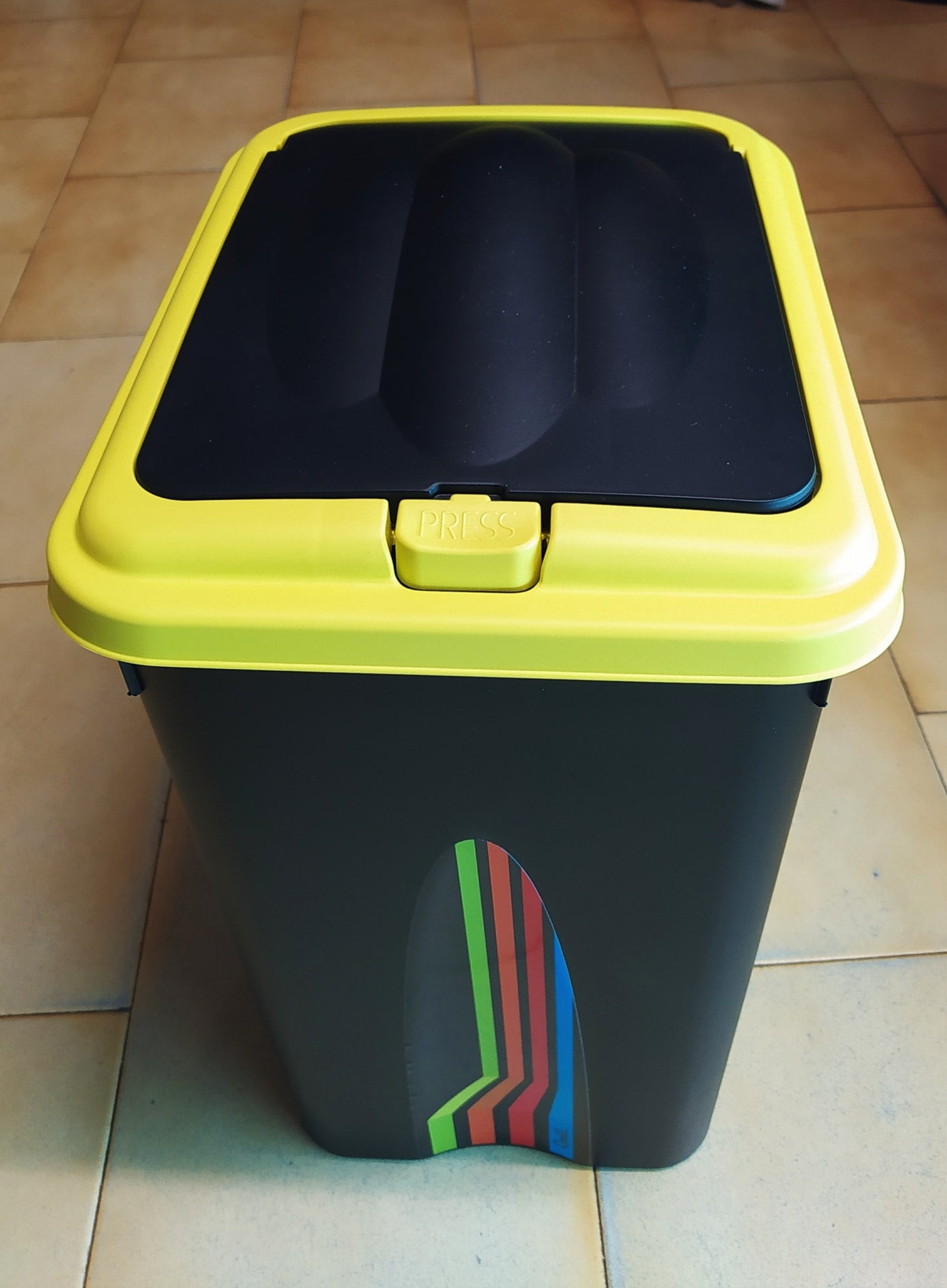 Cubo basura