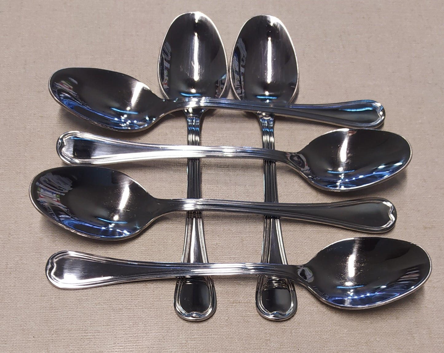 Cucharas postre inoxidables, 6 unidades